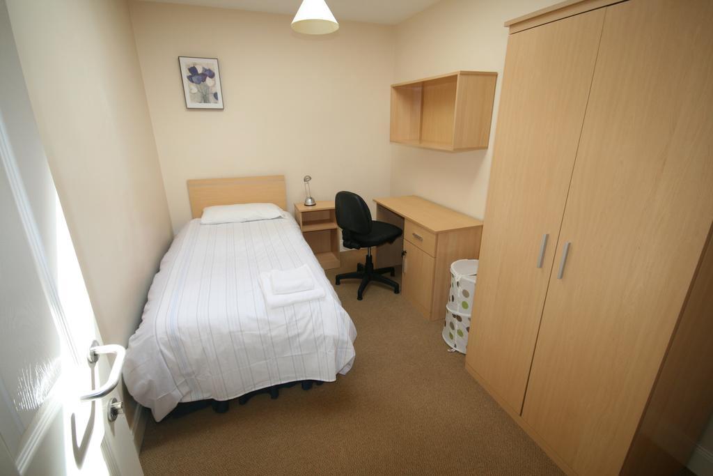 Ballyraine Self Catering Letterkenny Room photo
